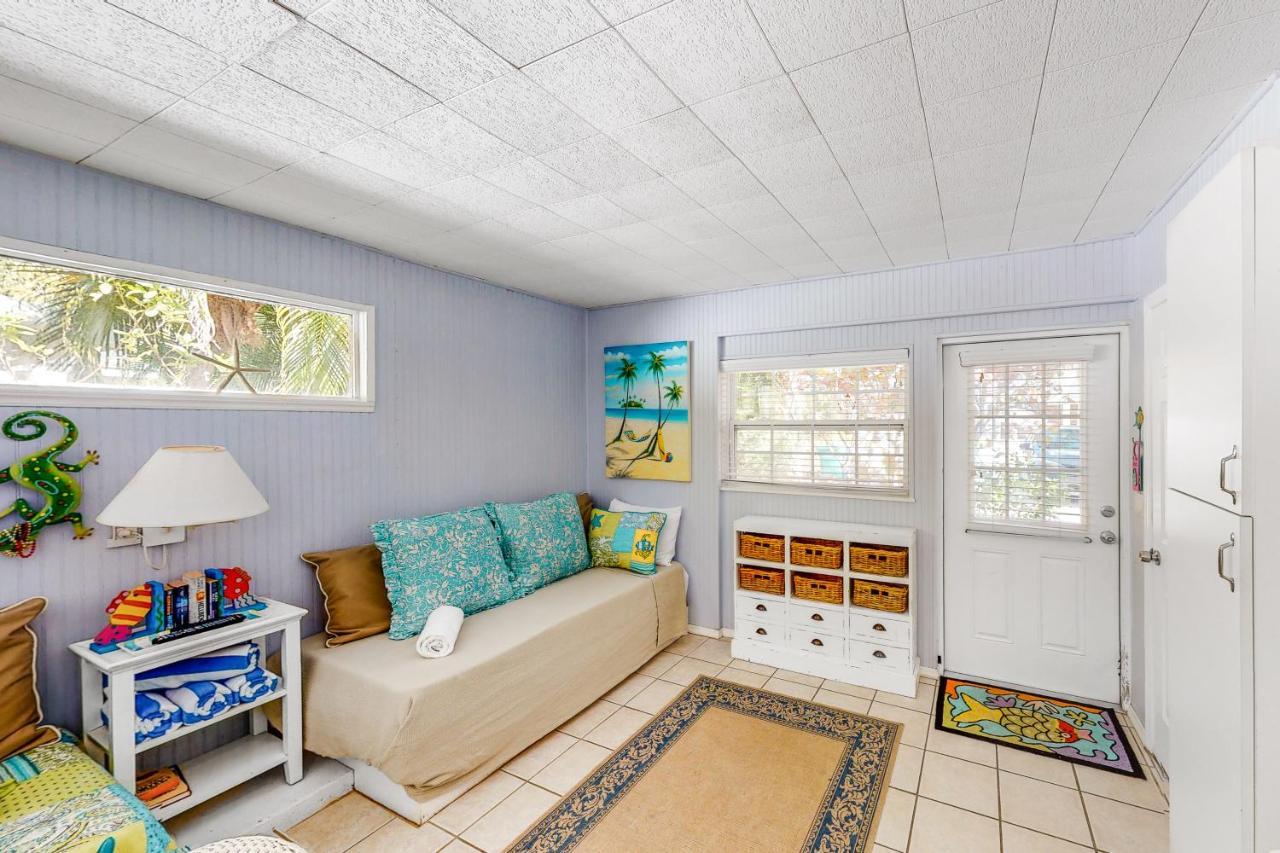 21 Palms Apartment Anna Maria Room photo